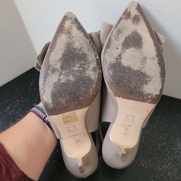 Tory Burch Rosalind Slingback Kitten Heels in Beige - Picture 9 of 10